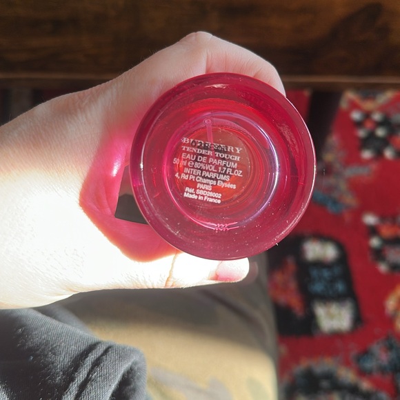 Burberry Tender Touch Eau de Parfum 1.7 Fl oz - Picture 3 of 3